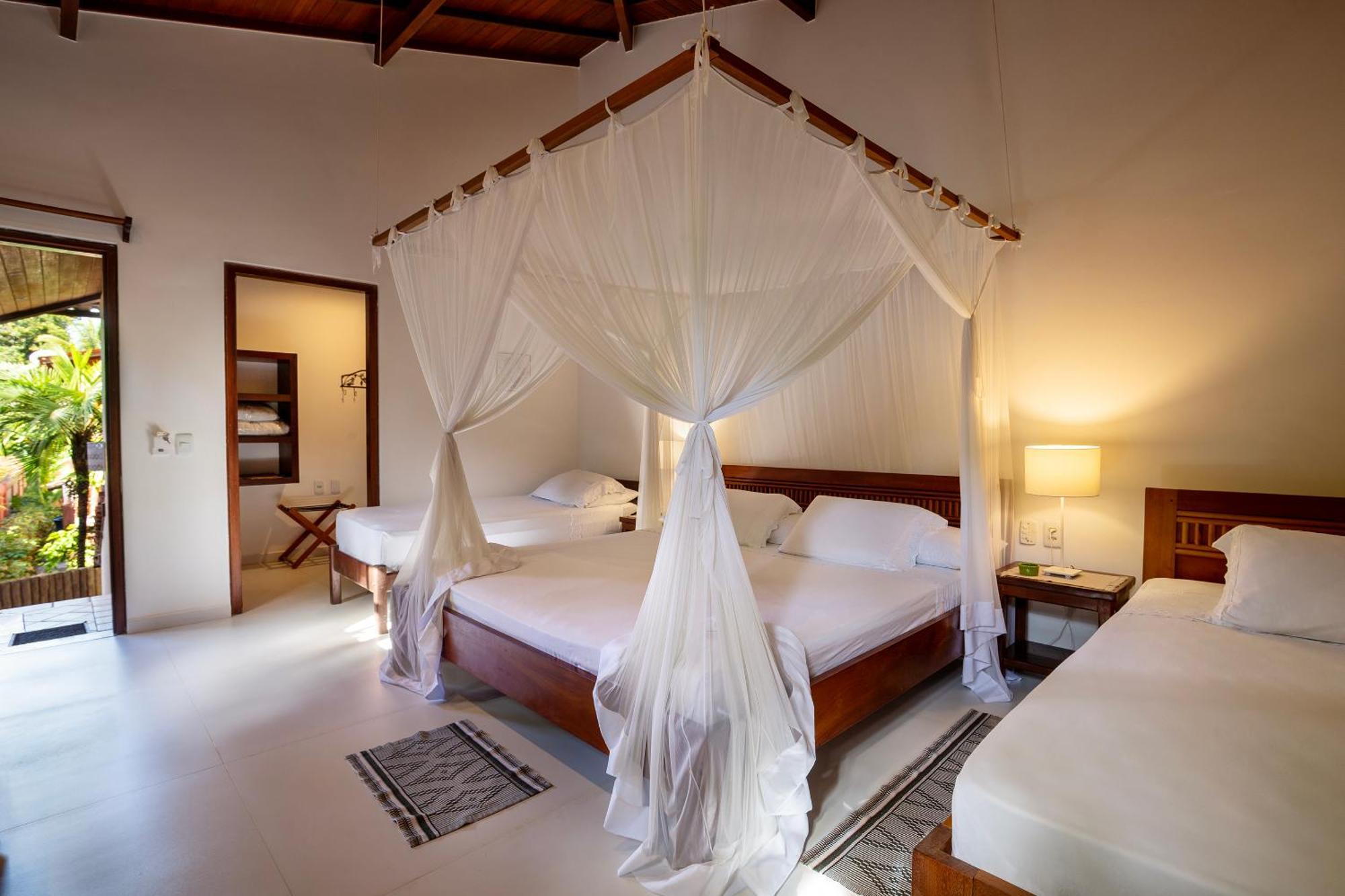 Pousada Quarto Crescente ตรันโกโซ ภายนอก รูปภาพ